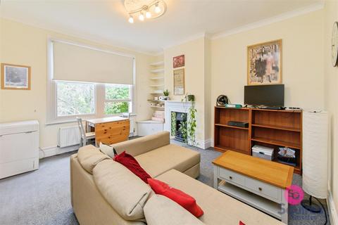 2 bedroom flat for sale, Princes Avenue, Finchley, London