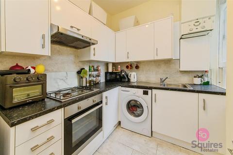 2 bedroom flat for sale, Princes Avenue, Finchley, London