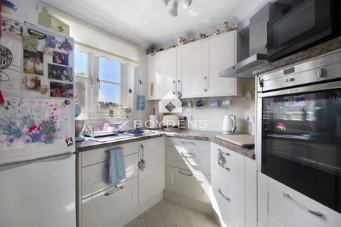 1 bedroom retirement property for sale, St. Marys Fields, Colchester CO3