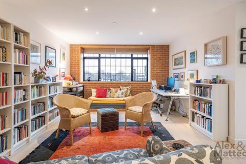 2 bedroom flat for sale, St. James's Road, Bermondsey, SE1