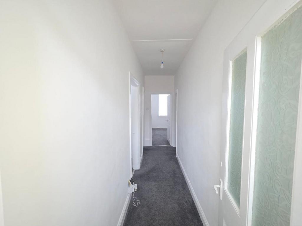 Hallway.jpg