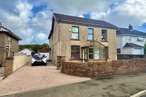 Garrod Avenue, Dunvant, Swansea