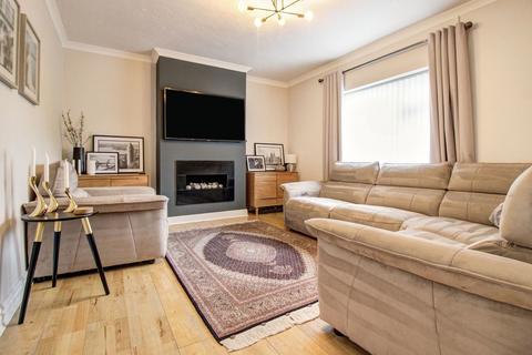 5 bedroom semi-detached house for sale, Cornwall Road, Deeside CH5