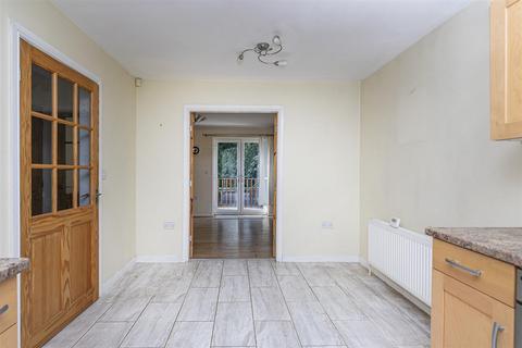 undefined, Dudley Road, Huddersfield HD1