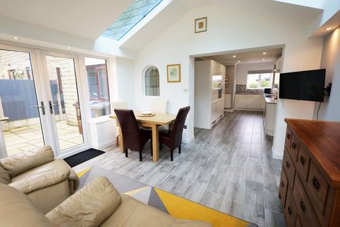 undefined, Banks Bridge Close, Barnoldswick, BB18