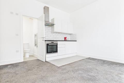 Property to rent, Rowlands Road, Worthing, West Sussex, BN11