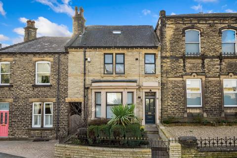 undefined, Knowl Road, Mirfield, WF14