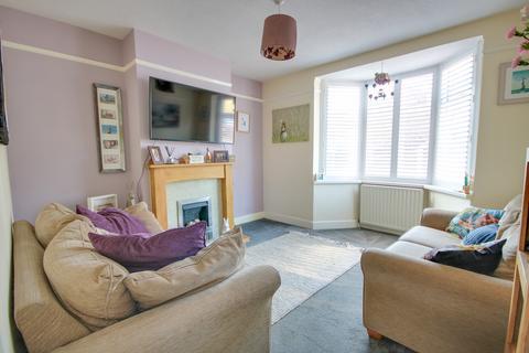 undefined, SHOLING! WOW FACTOR GARDEN! POPULAR LOCATION
