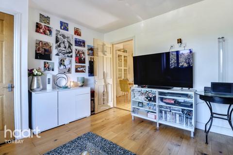 4 bedroom semi-detached house for sale, Barton Avenue, Paignton
