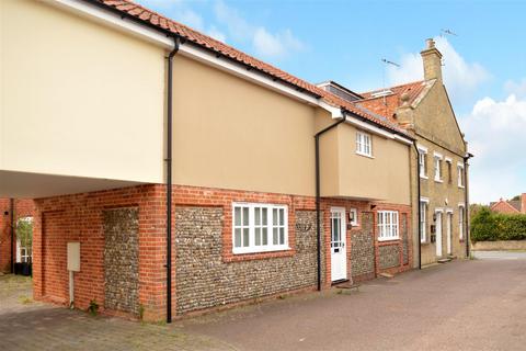 3 bedroom mews for sale, Old Bank Mews, Beccles NR34