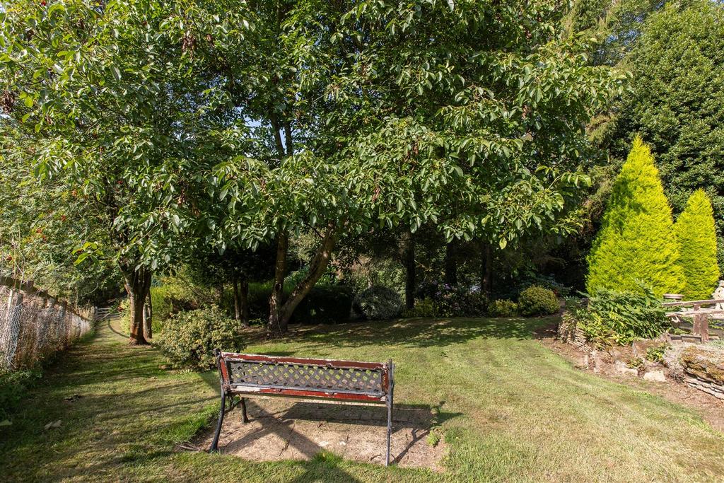 Treetops External-13.jpg