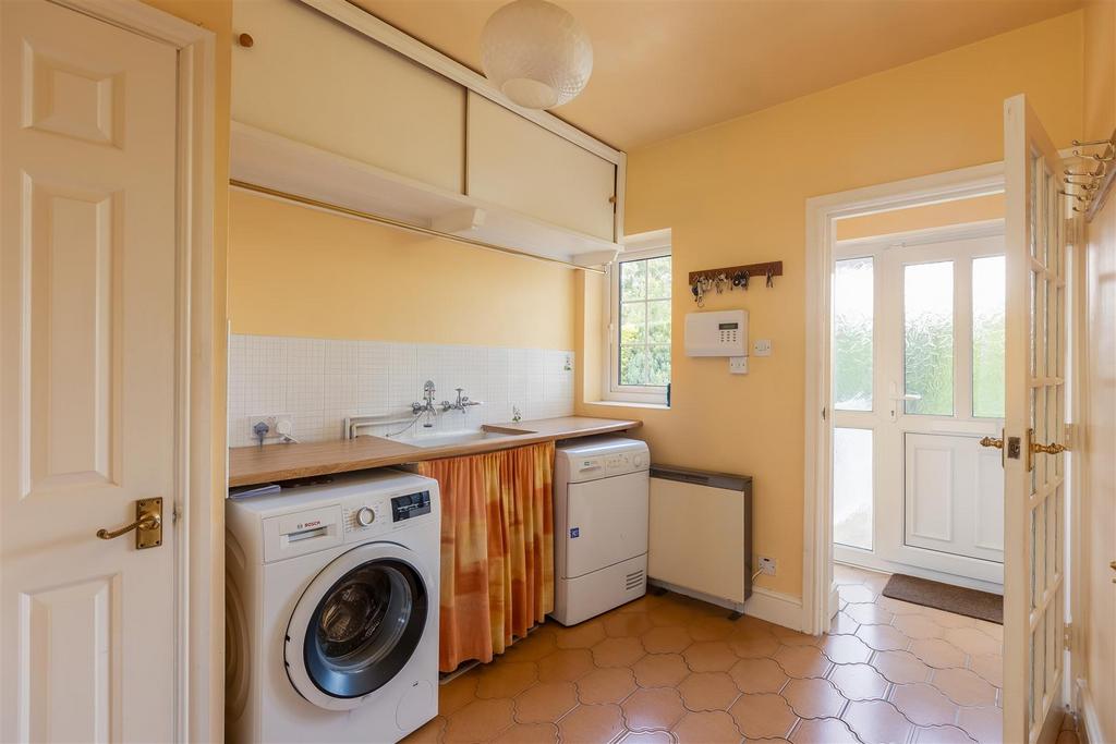 Treetops Utility Room.jpg