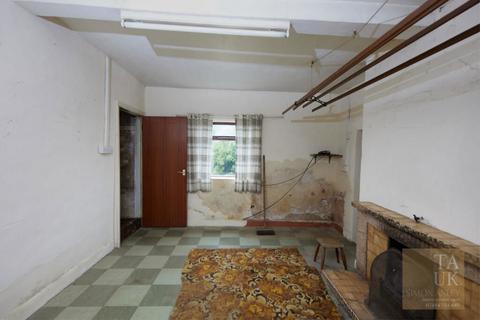 3 bedroom detached house for sale, Road To Little Airmyn, Newland, Selby, North Yorkshire, YO8 8PS