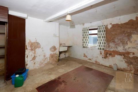 3 bedroom detached house for sale, Road To Little Airmyn, Newland, Selby, North Yorkshire, YO8 8PS