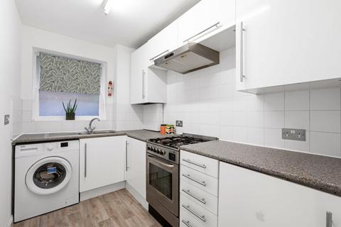 Flat 4, 7 Gipsy Hill, London, SE19 1QG
