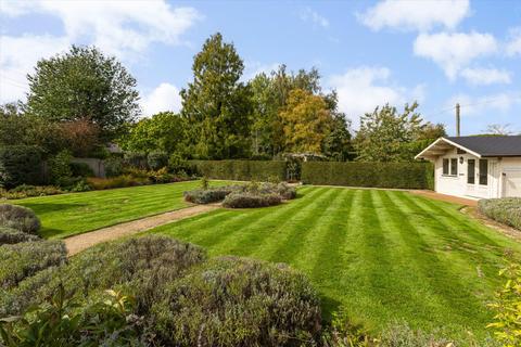 6 bedroom detached house for sale, Avenue Road, Shalden, Alton, Hampshire, GU34