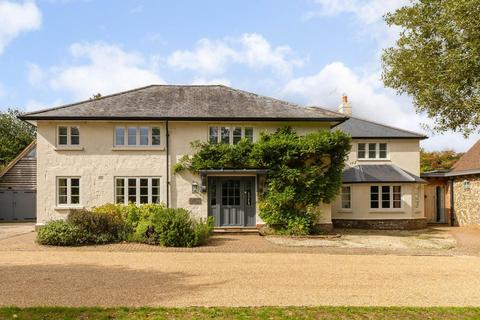 undefined, Avenue Road, Shalden, Alton, Hampshire, GU34
