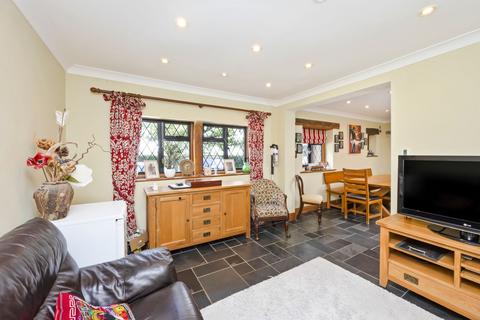 Warren Place Bashurst Hill, Itchingfield, Horsham, RH13 0PE