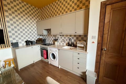 1 bedroom flat to rent, 74 Ravenscroft Street