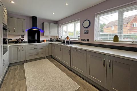 5 bedroom detached house for sale, Bridgwater Close, Dawley, Telford, Shropshire, TF4