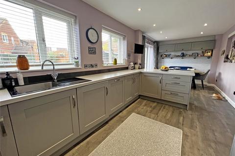 5 bedroom detached house for sale, Bridgwater Close, Dawley, Telford, Shropshire, TF4