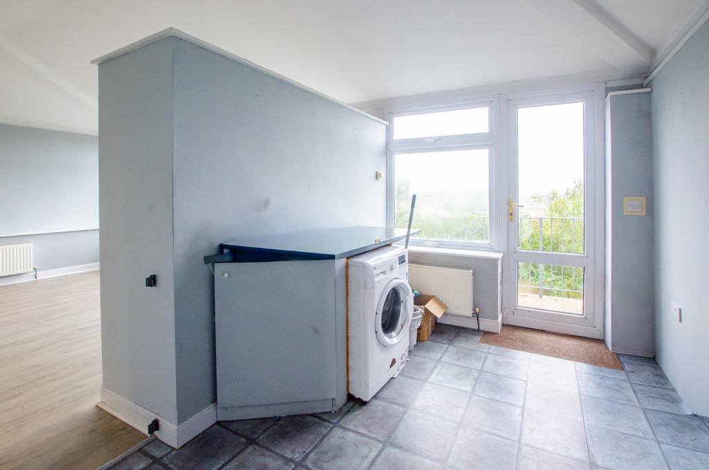 36 Roman Drive TPS Bodmin 01208 74182-12