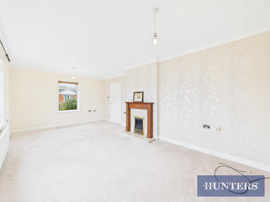 CAM05333 G0-PR0274-STILL008.jpg