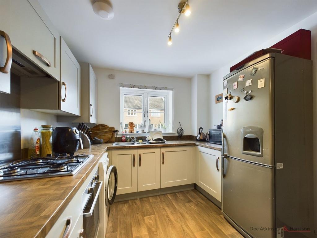 Kitchen/Dining Area