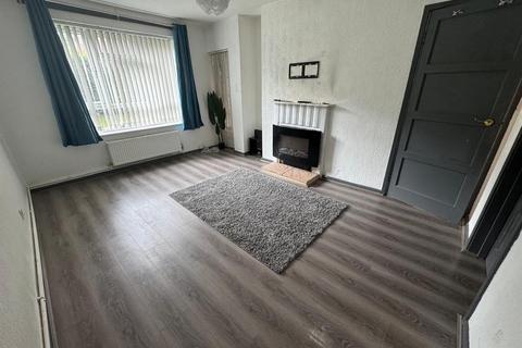 1 bedroom flat to rent, Stonebridge Grove, Leeds LS12