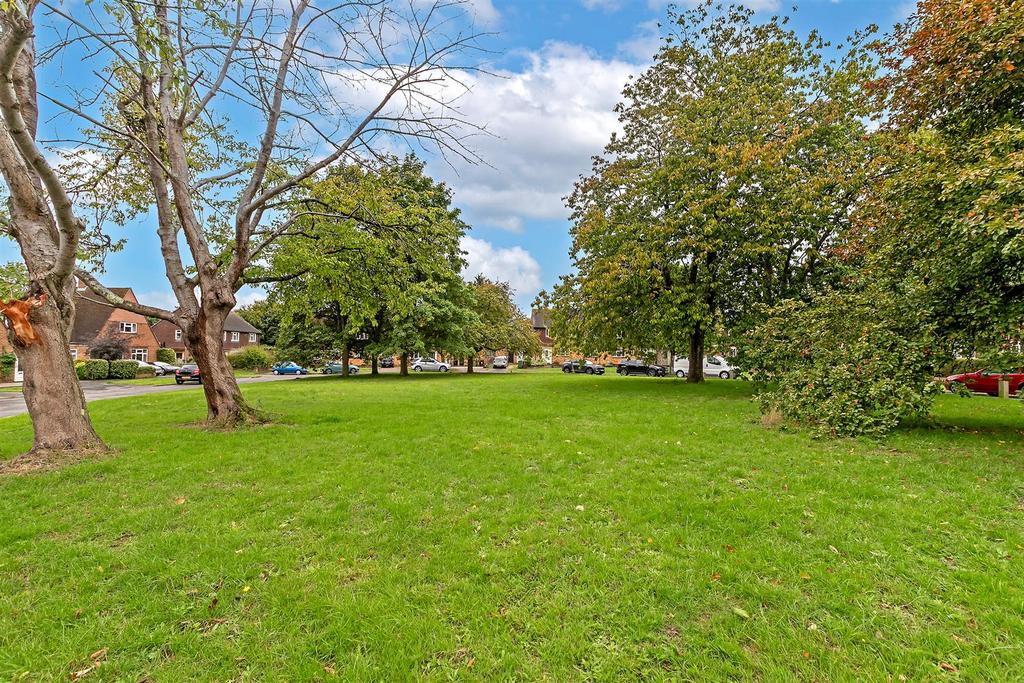 7 South Close-15.jpg