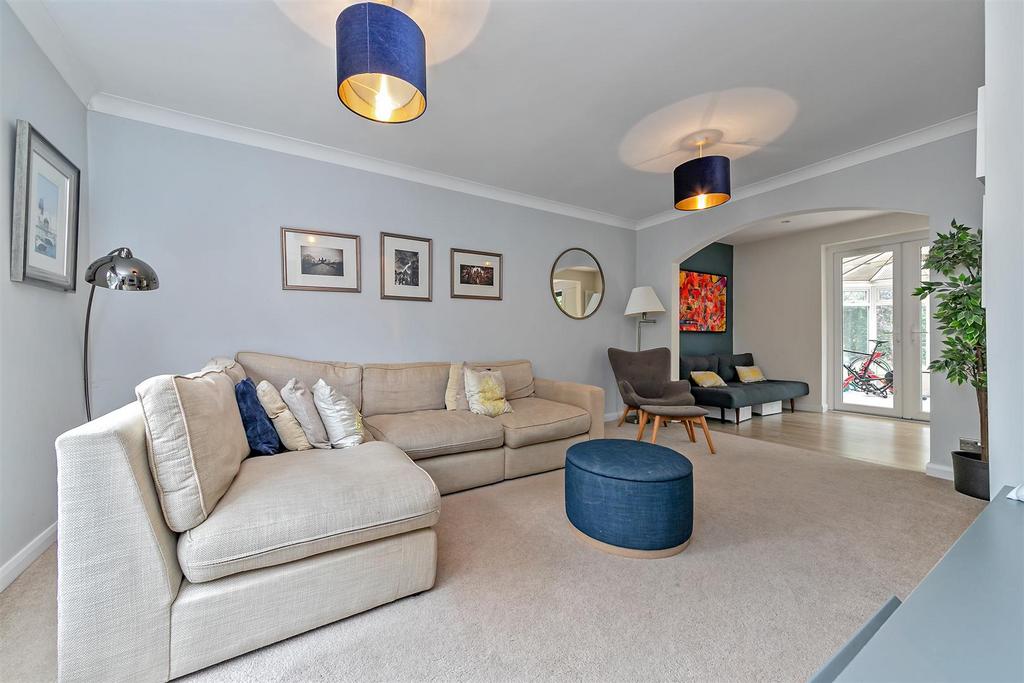 7 South Close-18.jpg