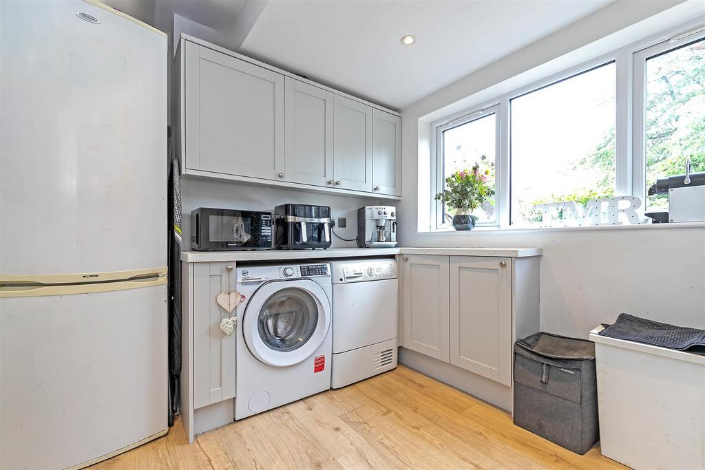 7 South Close-24.jpg