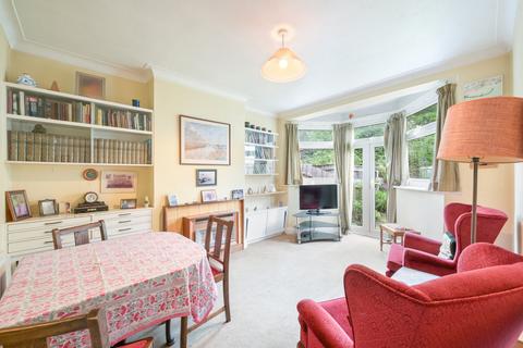 undefined, Hillcross Avenue, Morden SM4