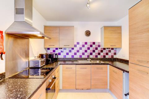 2 bedroom apartment for sale, Freer Crescent, Buckinghamshire HP13