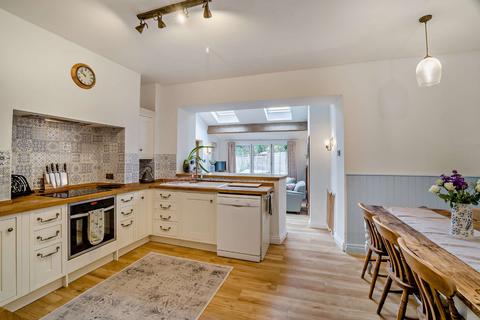 4 bedroom end of terrace house for sale, Elkstone, Cheltenham, Gloucestershire, GL53