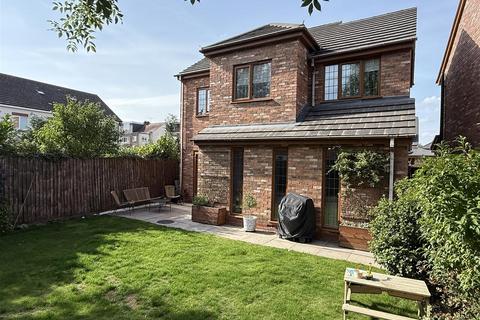 4 bedroom detached house for sale, Browns Lane, Allesley, Coventry * FOUR BEDROOMS / PRIVATE LOCATION *