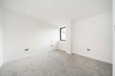 undefined, Portland Road, Norwood Junction SE25