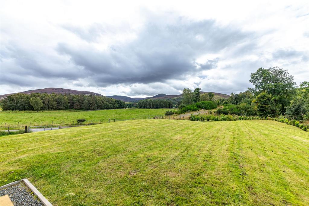 Broughton Holiday Let 13.JPG