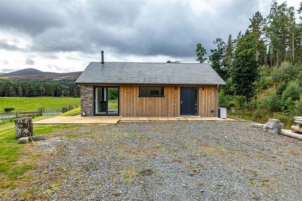 Broughton Holiday Let 03.JPG