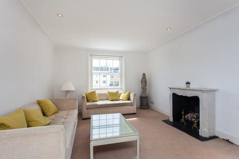 3 bedroom flat to rent, London W2