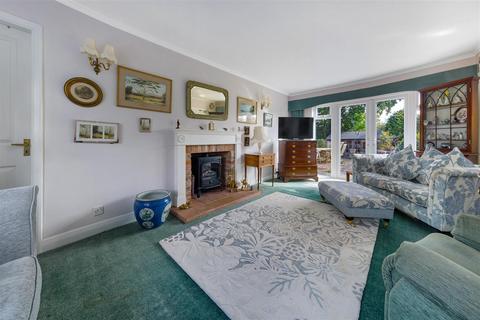 undefined, Elmdene Close, Hatton Station, Warwick