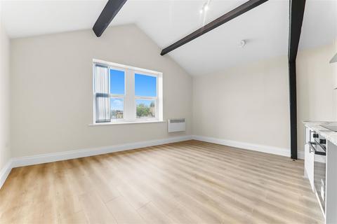 1 bedroom apartment to rent, Northgate, Cleckheaton BD19