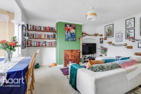 3 bedroom semi-detached house for sale, Ramsden Square, Cambridge