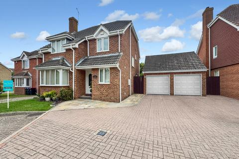 Lambourn Close, North Shoebury, Shoeburyness, Essex, SS3
