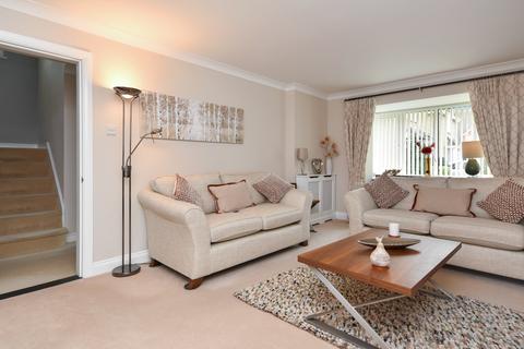 4 bedroom detached house for sale, Lambourn Close, North Shoebury, Shoeburyness, Essex, SS3