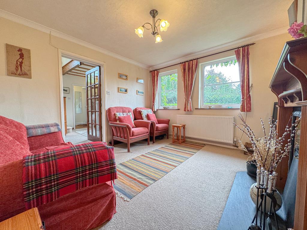 Living Room (3)
