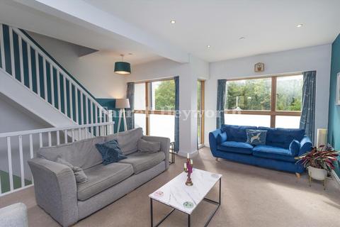 4 bedroom house for sale, Mill Lane, Lancaster LA2
