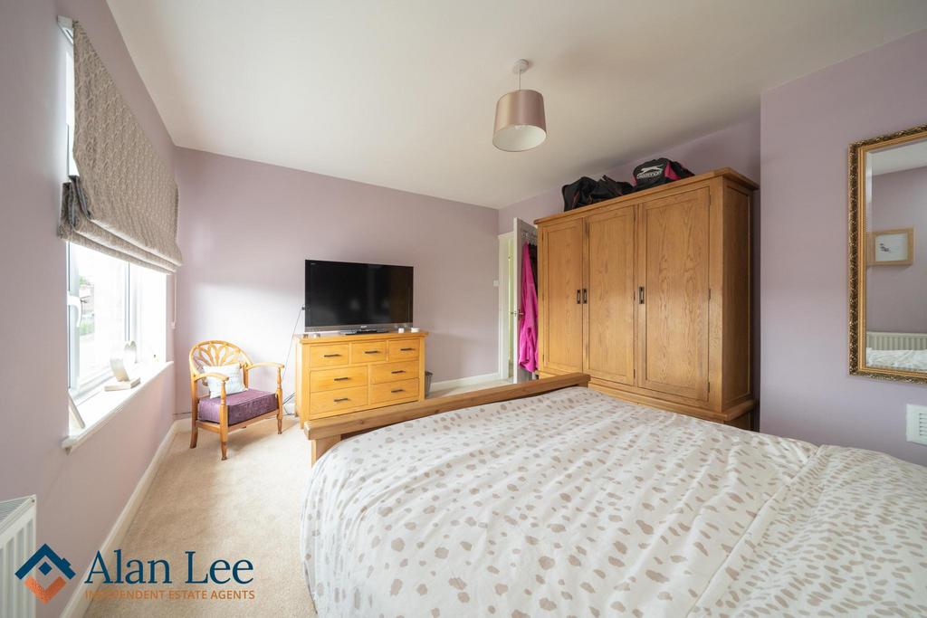 Spacious Bedroom