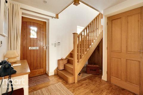4 bedroom detached house for sale, Horseshoe Close, Willoughby on the Wolds