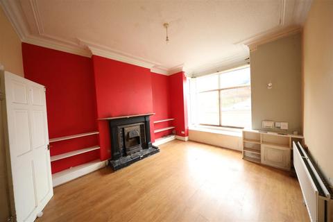 undefined, Hull Road, Hessle